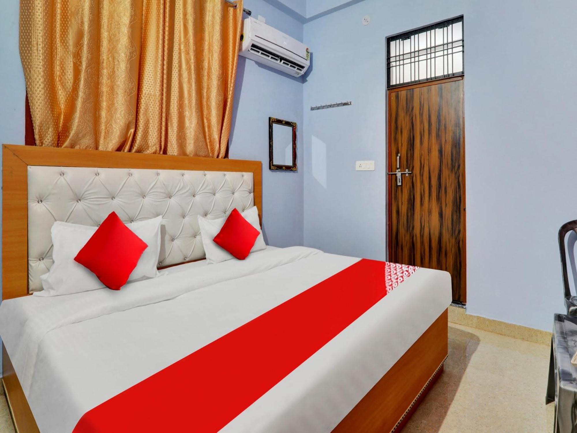 Hotel O Aradhya Galaxy Bhauli Esterno foto